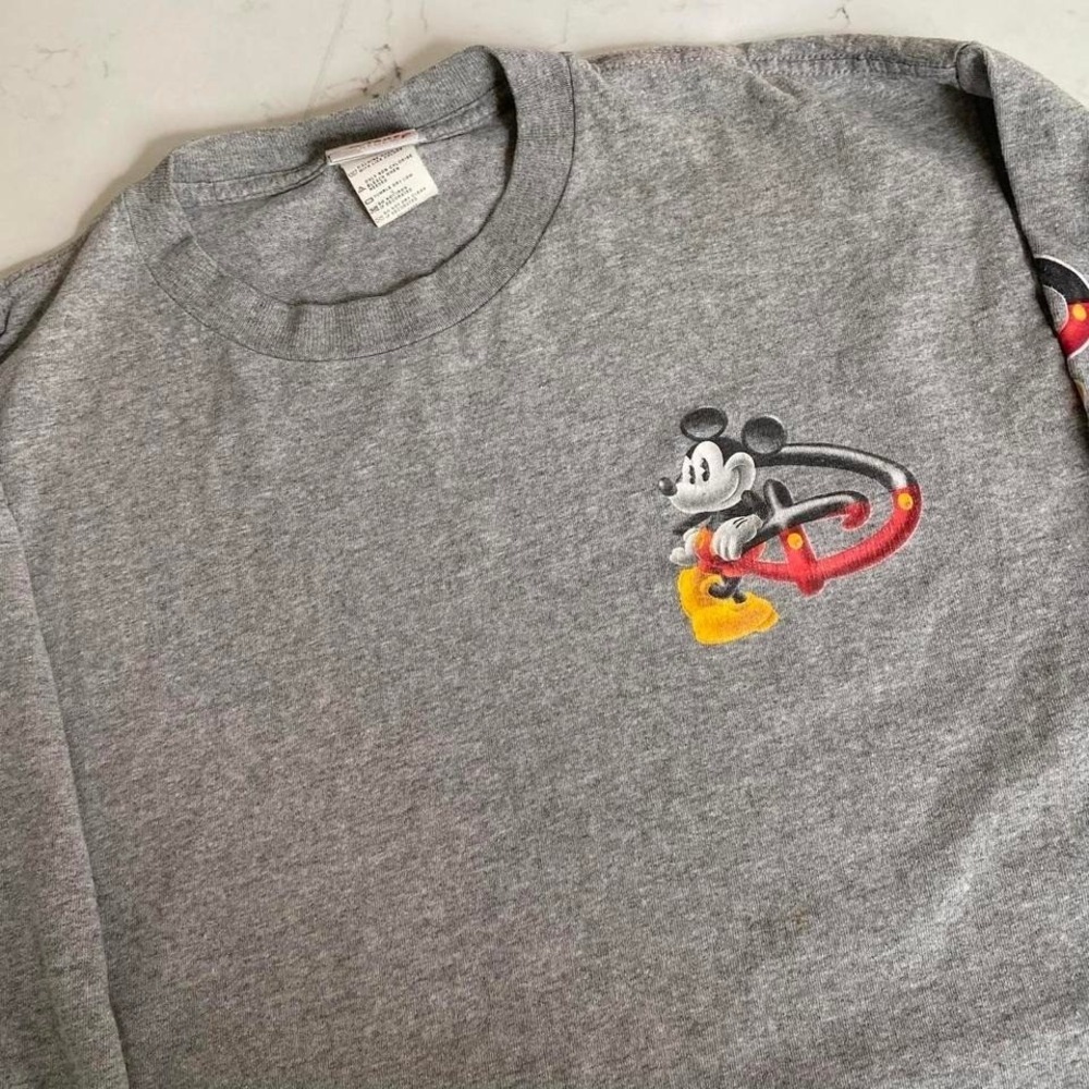 Vintage Disney Store Mickey Mouse Long Sleeve Shirt Gray Spellout Sleeve Size L